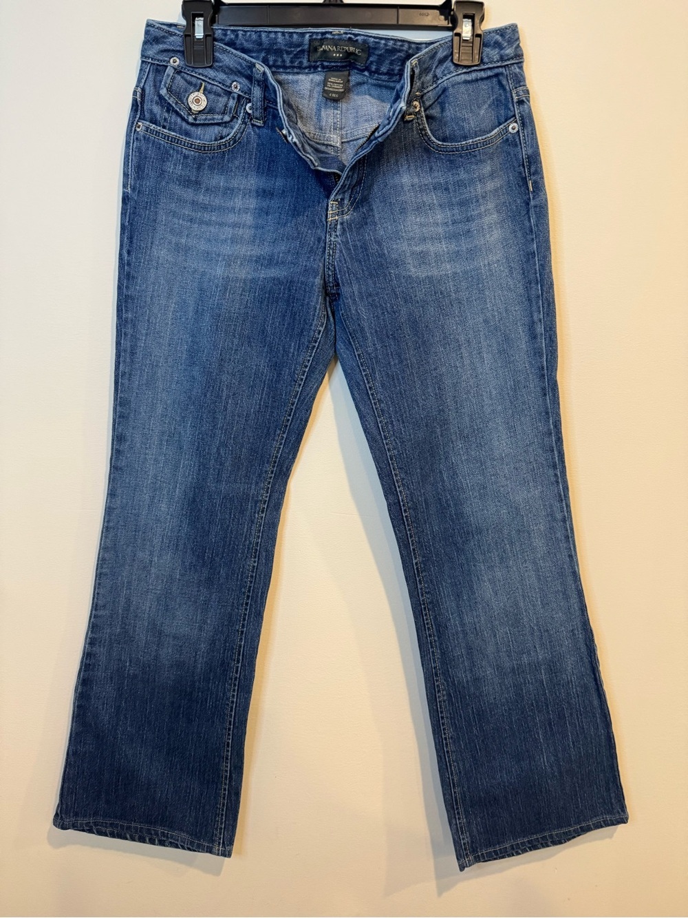 Banana Republic Women's BootCut Low Rise Jeans in Blue Wash Y2K Size 4 Regular